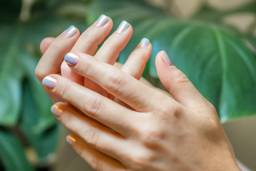 Top 40 Chrome Nails Designs (2025)