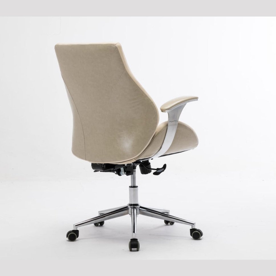 Customer Chair CZ004 - Creme Diamond Nail Supplies