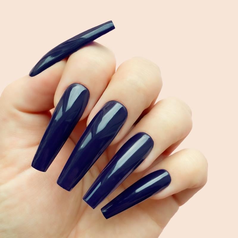 Dip Powder - D640 Wine Down Diamond Nail Supplies